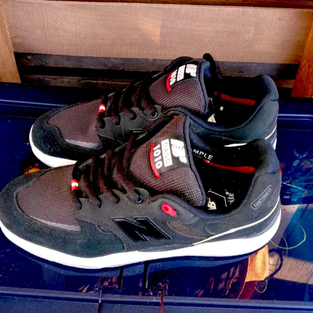 New Balance Tiago 1010 Shoes